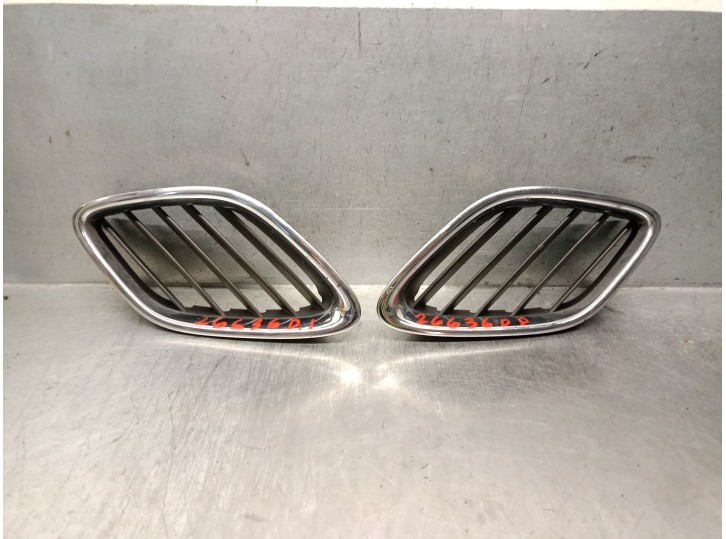 Replacement front grille for Saab 9-3 (YS3F, E79, D79, D75) 1.9 TiD, OEM/IAM reference 12787228