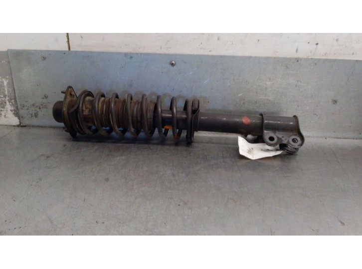 Replacement left front shock absorber for Nissan Micra II (K11) 1.3 i 16V, OEM/IAM reference 543034F105