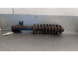 Replacement right front shock absorber for Nissan Micra II (K11) 1.3 i 16V. OEM IAM reference: 543024F105