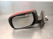 Replacement left side mirror for Toyota Yaris (_P9_) 1.4 D-4D (NLP90_). OEM/IAM reference: 879400D260 879400D260