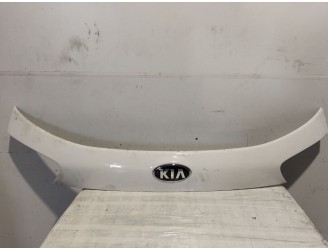 Replacement exterior tailgate handle for Kia Carens IV 1.7 CRDi, OEM/IAM reference 87310A4100