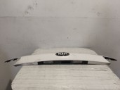 Replacement exterior tailgate handle for Kia Carens IV 1.7 CRDi, OEM/IAM reference 87310A4100