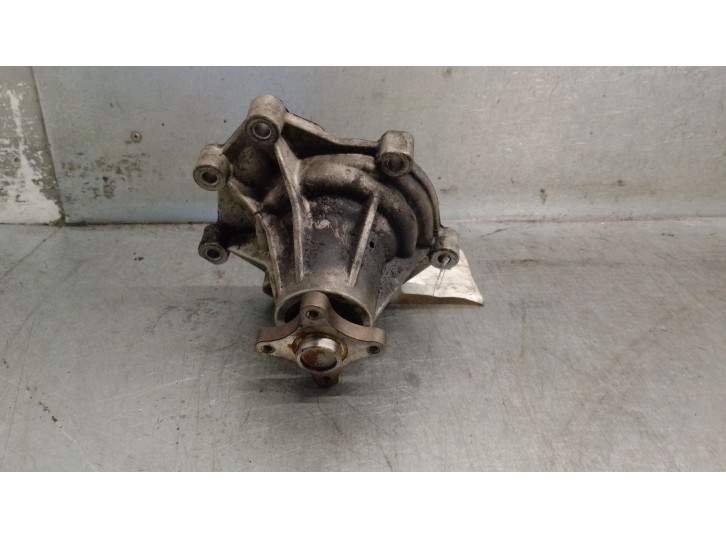 Replacement water pump for Kia Sorento I (JC) 2.5 CRDi, OEM IAM reference 251004A100 251004A100