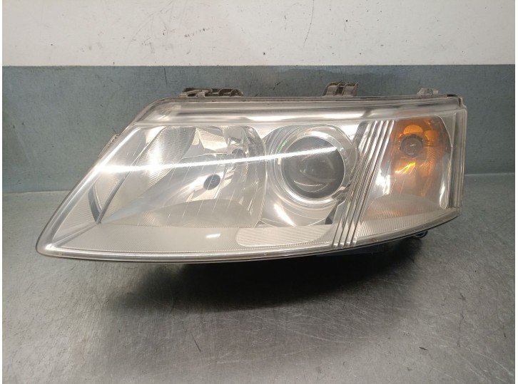 Left headlight for Saab 9-3 (YS3F, E79, D79, D75) 1.9 TiD, OEM/IAM references 12799346 12799346