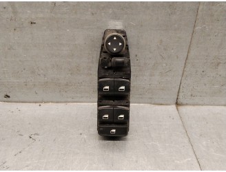 Left front power window switch for BMW X3 (F25) xDrive 20 d, OEM/IAM reference 9238235 61319241951