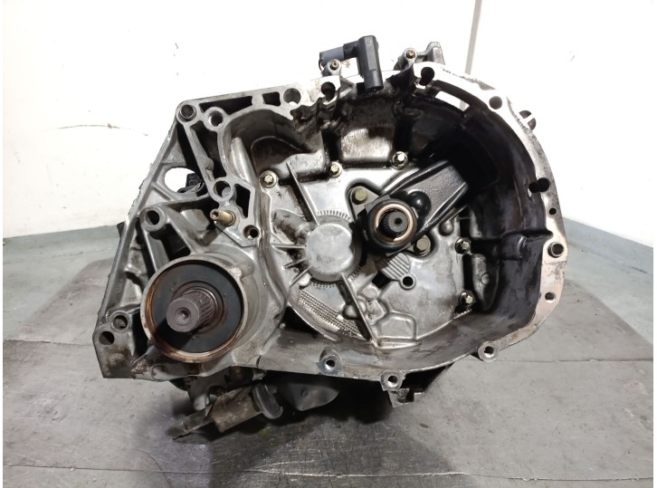 Replacement transmission for Renault Scénic I Monospace (JA0/1_, FA0_) 1.9 dCi (JA05, JA1F), OEM/IAM reference JC5132 770171638