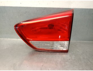 Replacement right liftgate taillight for Kia Carens IV 1.7 CRDi, OEM/IAM reference 92404A4010 92404A4020