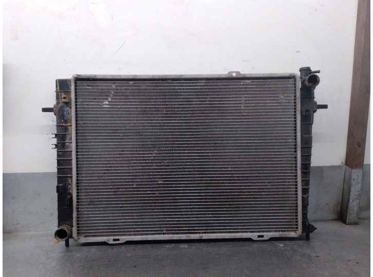 Replacement engine cooling radiator for Hyundai Tucson (JM) 2.0 CRDi. OEM/IAM references: 253102E501 253102E501