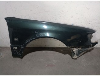 Replacement right front fender for Audi A6 C4 (4A2) 2.5 TDI, OEM/IAM reference 4A0821106E 4A0821106E