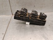 Replacement front left power window switch for Kia Sorento I (JC) 2.5 CRDI, OEM IAM references 935703E450CY 935703E450CY
