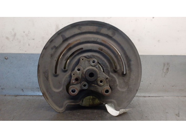 Left rear steering knuckle for Nissan Primastar van (X83) 2.0 dCi 115, OEM IAM reference 4304100QAA 4304100QA