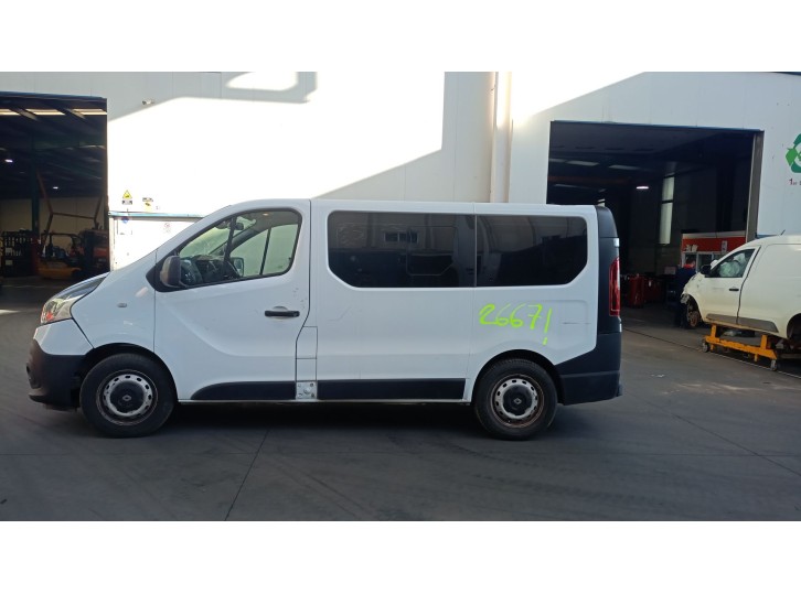 RENAULT TRAFIC III AUTOBÚS (JG_)