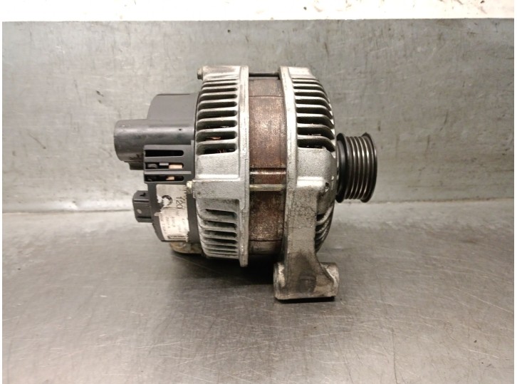 Recambio de alternador para bmw x5 (e53) 3.0 d referencia OEM IAM 2247389 12312247389 2542251A