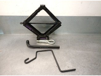 Replacement car jack for Opel Astra H GTC (A04) 1.7 CDTI (L08), OEM/IAM reference 13255682