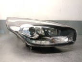 Replacement right headlight for Kia Carens IV 1.7 CRDi. OEM/IAM reference: 92102A4180 92102A4180