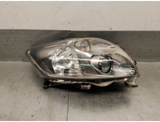 Replacement right headlight for Toyota Auris (_E15_) 2.2 D (ADE157_, ADE151_), OEM IAM reference 8114002540 8114002540