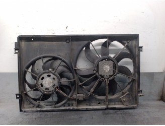 Replacement radiator cooling fan for Volkswagen Passat B6 (3C2) 1.9 TDI, OEM/IAM reference 1K0121207T 1K0121207T
