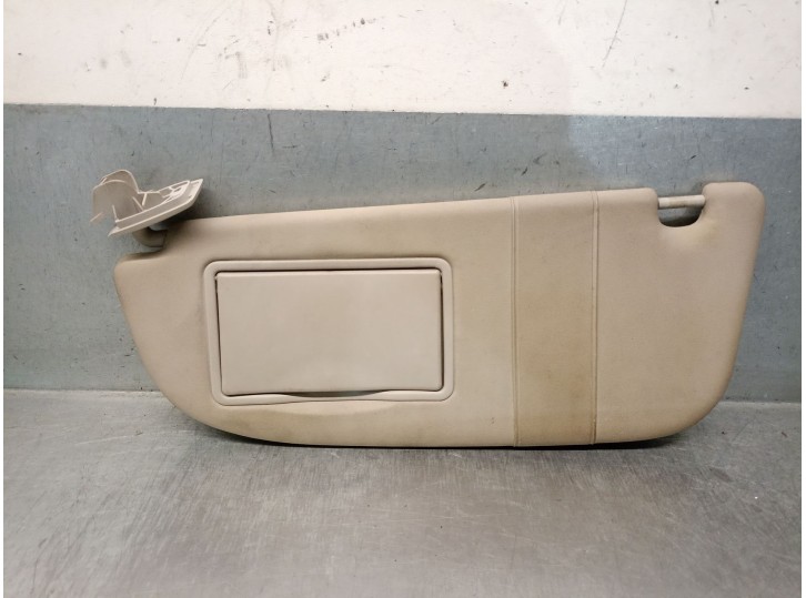 Replacement left sun visor for Peugeot 406 (8B) 2.0 HDi 90, OEM IAM reference 8143GH 8143GH