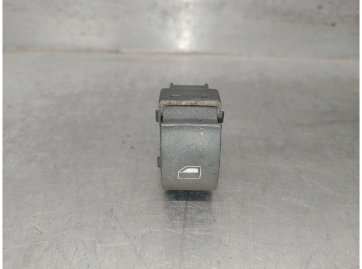 Replacement rear left power window switch for Audi A4 B6 Avant (8E5) 2.5 TDI, OEM/IAM reference 8Z0959855C 8Z0959855C