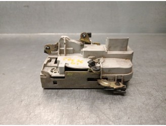 Front left door lock replacement part for Peugeot 406 (8B) 2.0 HDI 90, OEM IAM references 9135H8 9135H8