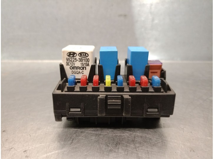 Recambio de caja reles / fusibles para hyundai i30 (fd) 1.4 referencia OEM IAM 919510Q000