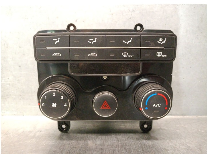 Replacement climate control unit for Hyundai i30 (FD) 1.4, OEM IAM references 972502L150 972502L1504X