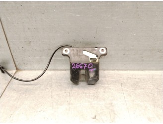 Replacement trunk / tailgate lock for Audi A6 C4 (4A2) 2.5 TDI, OEM IAM references 4A9827505C 4A9827505C