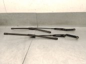 Replacement right front wiper arm for Audi A6 C4 (4A2) 2.5 TDI, OEM IAM reference 4A1955408A 4A1955408A