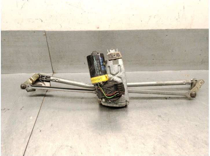Replacement front wiper motor for Audi A6 C4 (4A2) 2.5 TDI. OEM/IAM references: 4A1955113C 4A1955113C 0390241330
