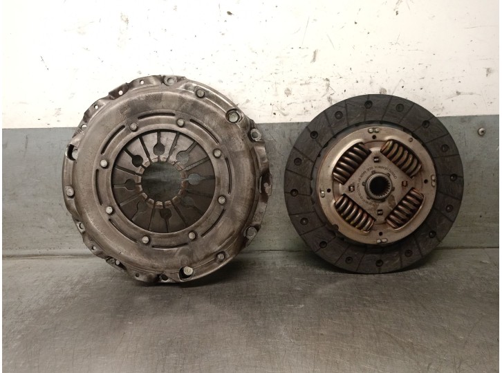 Clutch kit for Ford Transit Connect V408 van/minivan 1.5 TDCi, OEM/IAM reference FM517540CC 2168136