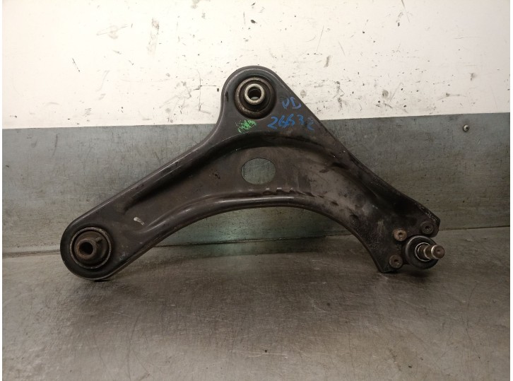 Replacement front right lower control arm for Citroën C3 Pluriel (HB_) 1.4. OEM IAM reference: 3521Q6 3521Q6