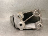 Replacement right engine mount for BMW X3 (E83) 3.0 D, OEM/IAM references 22113414582 22113417614