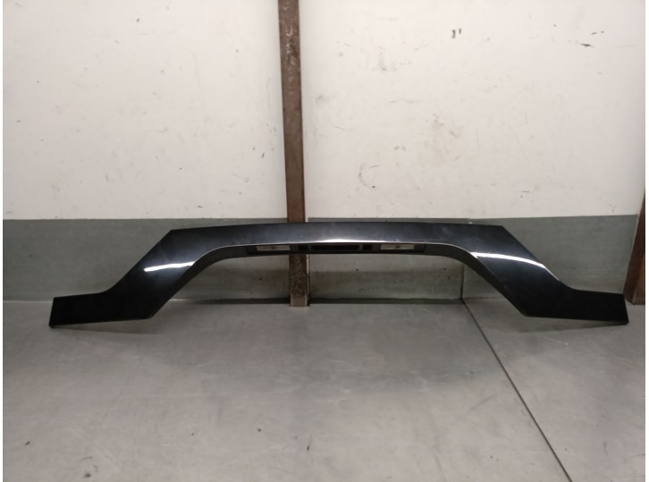 Replacement exterior tailgate handle for BMW X3 (E83) 3.0 D, OEM IAM reference 51137052452 51133413287