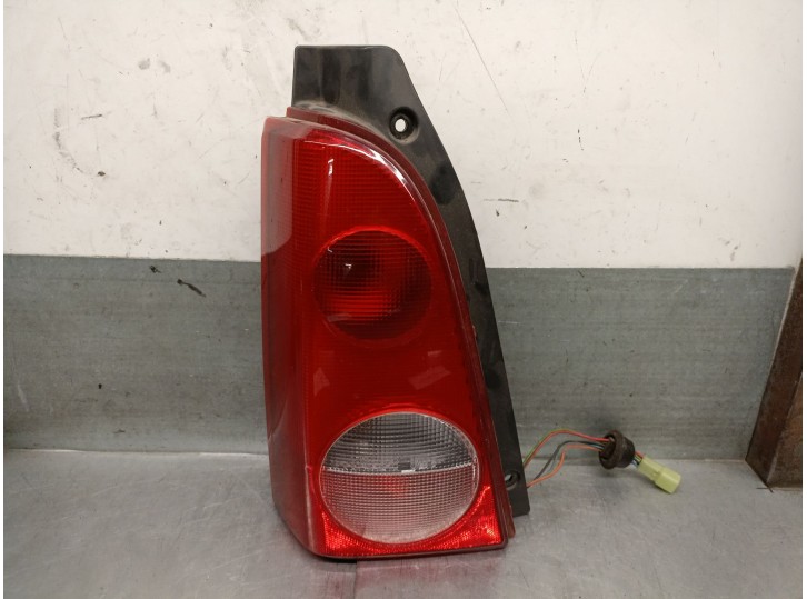 Replacement left taillight for Opel Agila A (H00) 1.0 (F68), OEM/IAM references 9209548 4705420