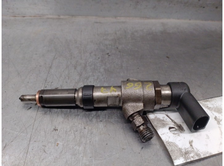 Recambio de inyector para citroën c3 i (fc_, fn_) 1.4 hdi referencia OEM IAM 9655304880 