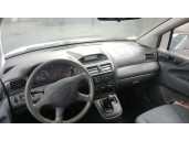 mitsubishi space wagon (n9_w, n8_w) del año 2001