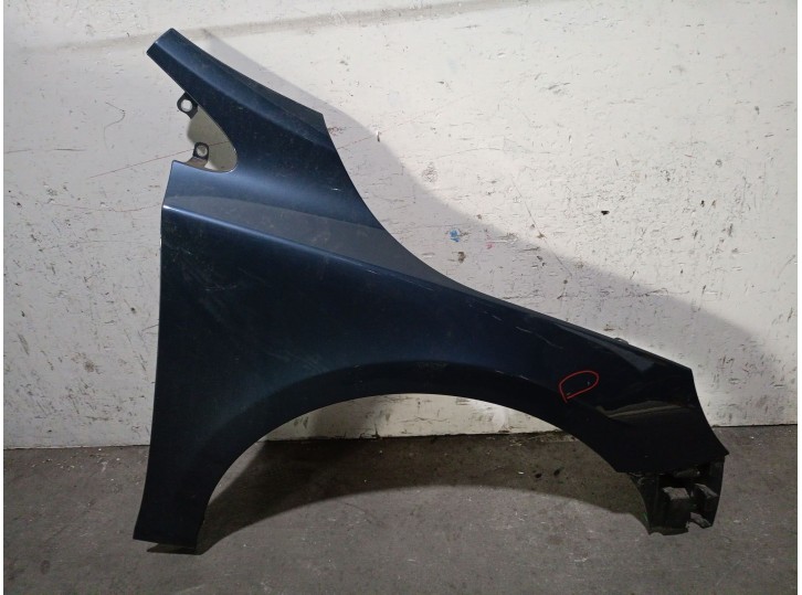 Recambio de aleta delantera derecha para volvo v40 hatchback (525) d2 referencia OEM IAM 31301262 31301262 