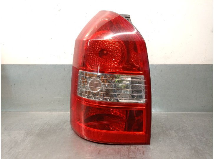 Replacement left taillight for Hyundai Tucson (JM) 2.0 CRDi, OEM IAM reference 924012E010 924012E010