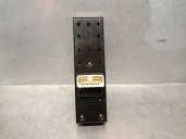 Front left power window switch replacement for Hyundai Tucson (JM) 2.0 CRDi, OEM/IAM references 935702E250Z9 935702E250Z9