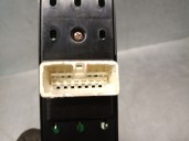 Front left power window switch replacement for Hyundai Tucson (JM) 2.0 CRDi, OEM/IAM references 935702E250Z9 935702E250Z9