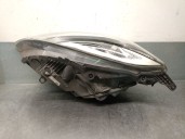 Replacement right headlight for Volvo V40 hatchback (525) D2, OEM/IAM references 31420004 31420004