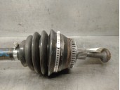 Replacement right front drive shaft for Audi A4 B7 (8EC) 2.0 TDI quattro, OEM IAM reference 8E0407272AR 8E0407272AR