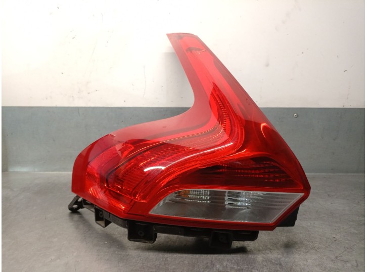 Replacement left rear tail light for Volvo V40 hatchback (525) D2, OEM/IAM reference 31395844 31395844