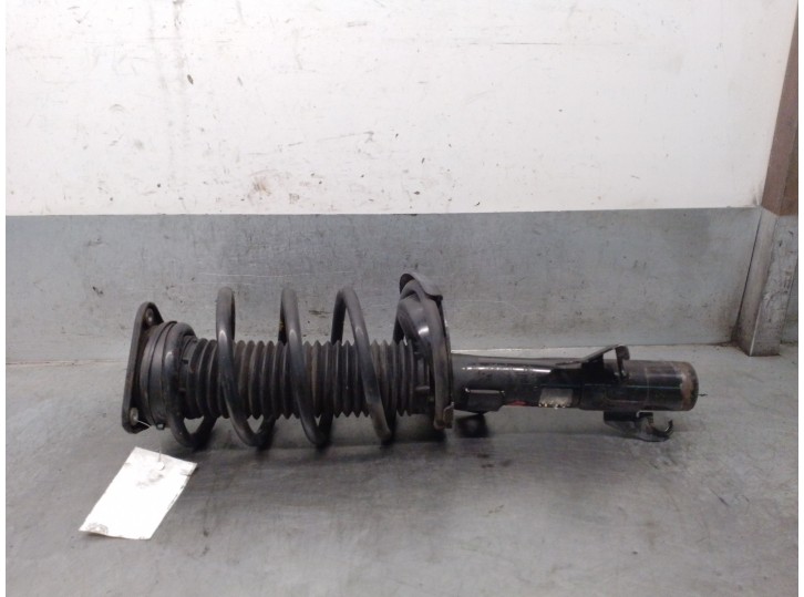 Replacement left front shock absorber for Mazda 3 (BK) 1.6 DI Turbo, OEM IAM reference BP4T34900 BP4T34900