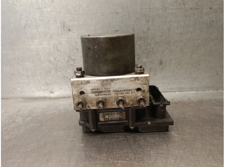 Recambio de abs para hyundai getz (tb) 1.1 referencia OEM IAM 589101C310 589101CA00 0265231357