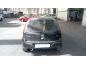 opel corsa c (x01) del año 2004