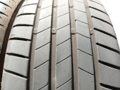 Tire(s) for Volvo V40 hatchback (525) D2