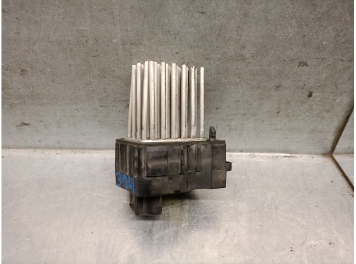 Recambio de resistencia calefaccion para bmw x5 (e53) 3.0 d referencia OEM IAM 6931680 64118369561 985501