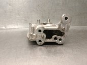 Replacement engine mount for Opel Vivaro C van (K0) 2.0, OEM IAM reference 9805300680 9805300680