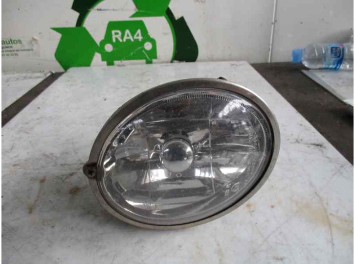 Replacement right fog light for Hyundai H-1 / Starex Bus (A1) 2.5 CRDi, OEM/IAM reference